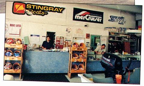 service1.jpg (36337 bytes)